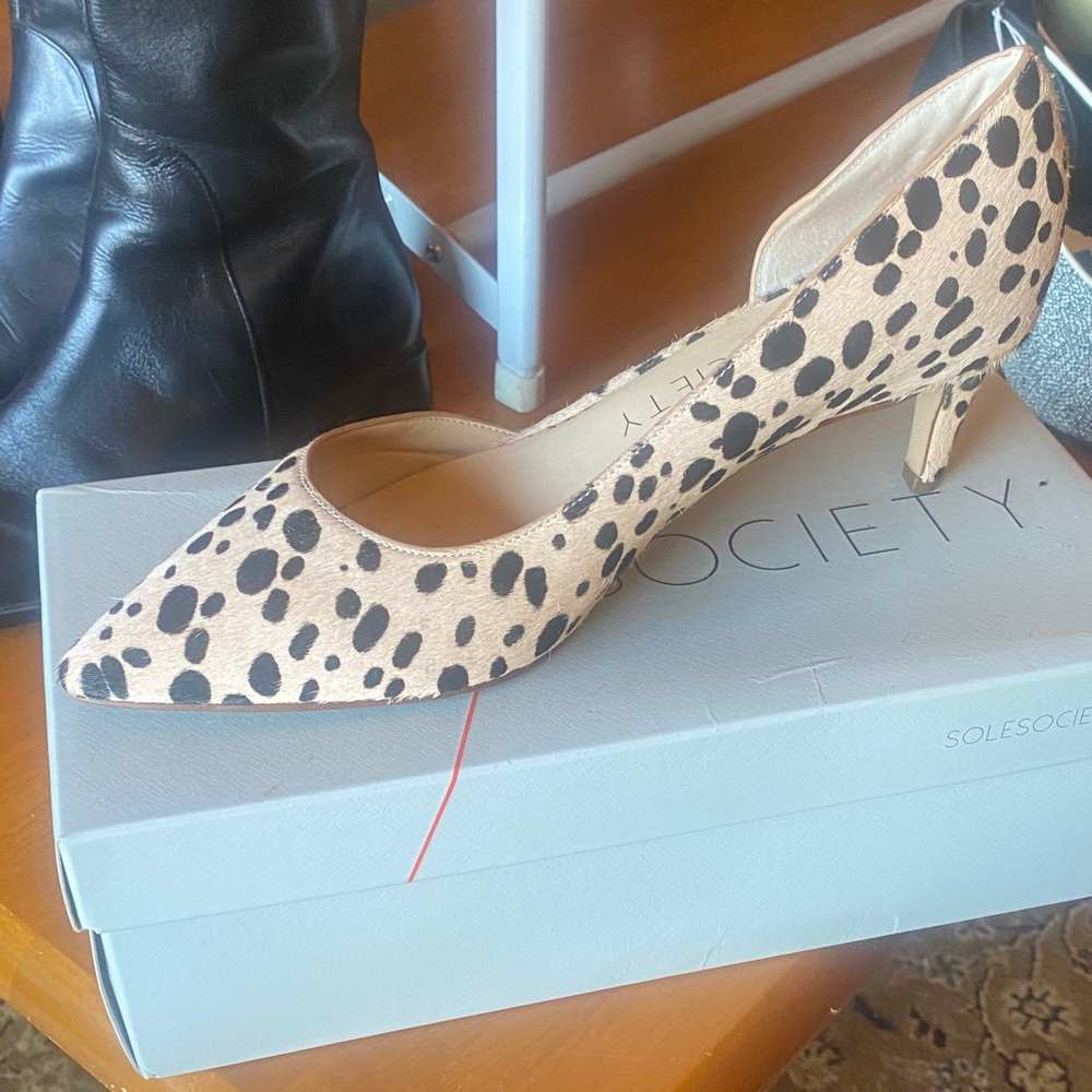 Sole Society Spotted Tan and Black Heels